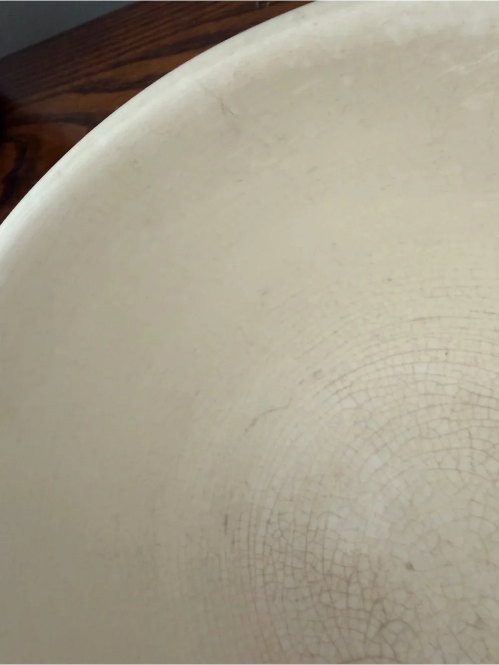 Vintage cream ribbed stoneware mixing bowl | antique farmhouse kitchen